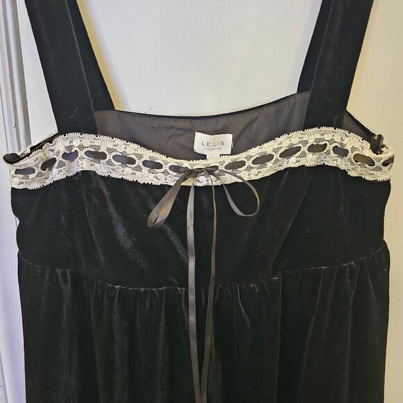 NwT Le Lis Velvet Mini Babydoll Dress Sz L Cottage Wednesday Dark Romantic Goth - Picture 2 of 8